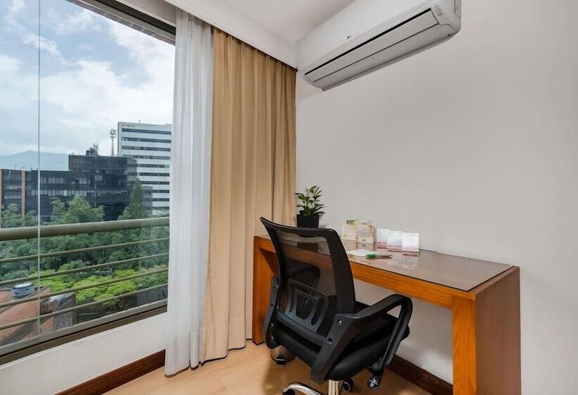 套房, Leblón Suites