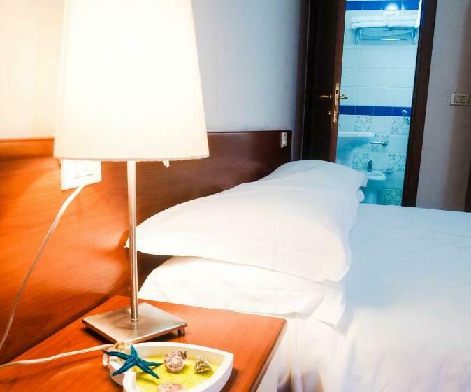 استودیوی استاندارد, Residence Auriga