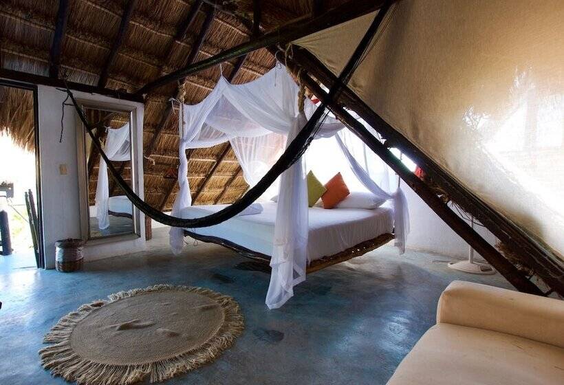 اتاق استاندارد با تخت دوبل, Zulum