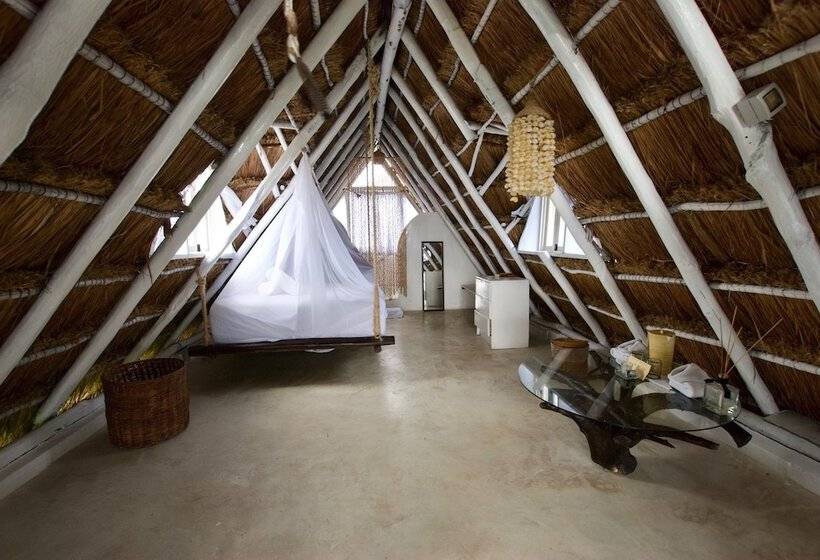 اتاق استاندارد با چشمانداز, Zulum