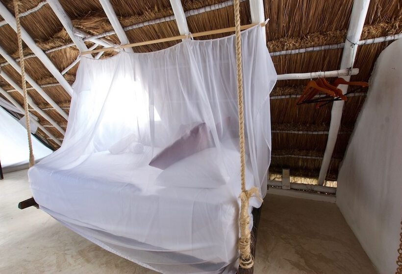 اتاق استاندارد با چشمانداز, Zulum