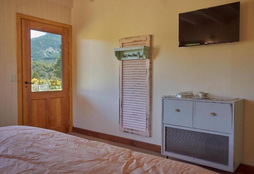Quarto Deluxe Cama King, Cinco Sentidos Hosteria