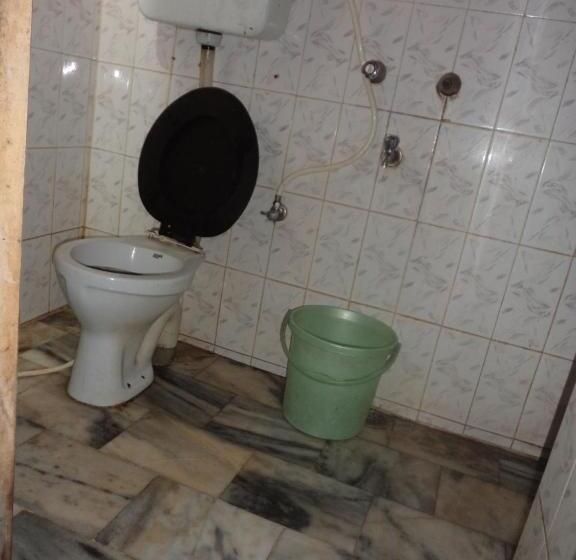 חדר אקונומי, Budget Hotel Ayodhya 87