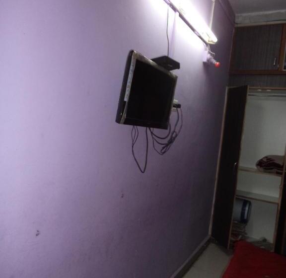 חדר אקונומי, Budget Hotel Ayodhya 87