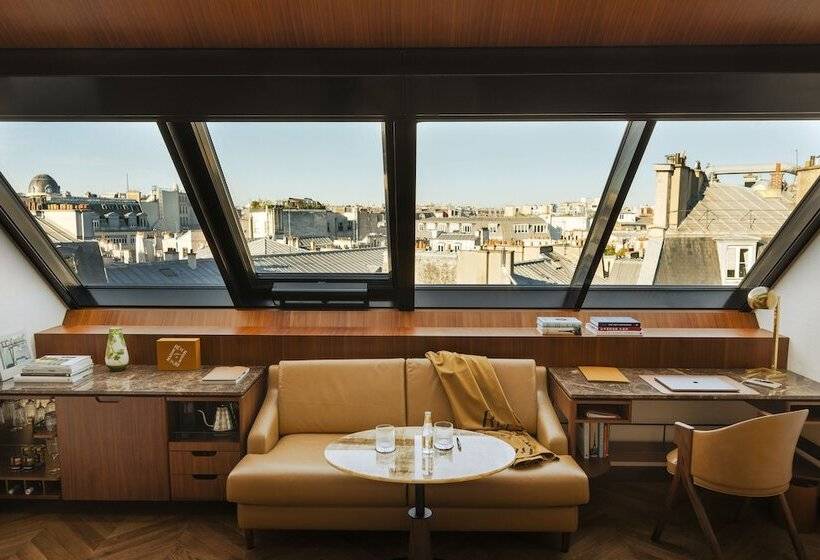 سوییت جونیور, Hôtel Madame Rêve