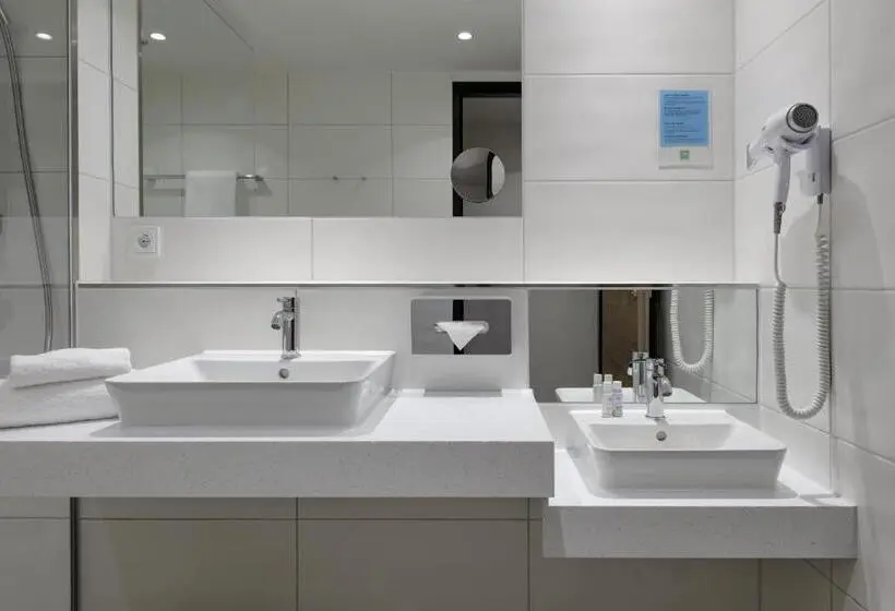 ファミリールーム, Ibis Styles Coburg