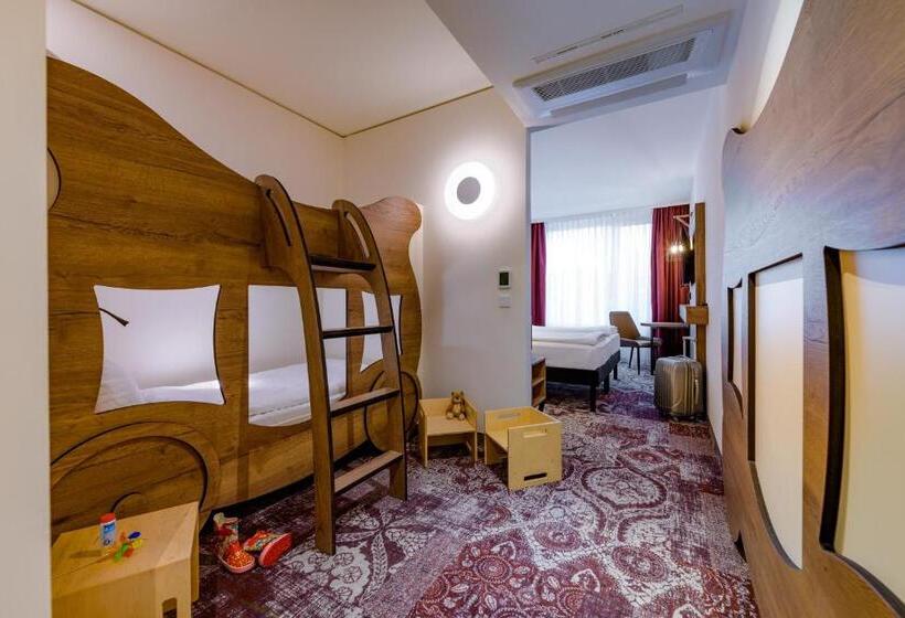 패밀리 룸, Ibis Styles Coburg