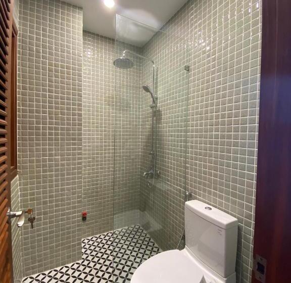 اتاق سوپریور, Joohouse Lux