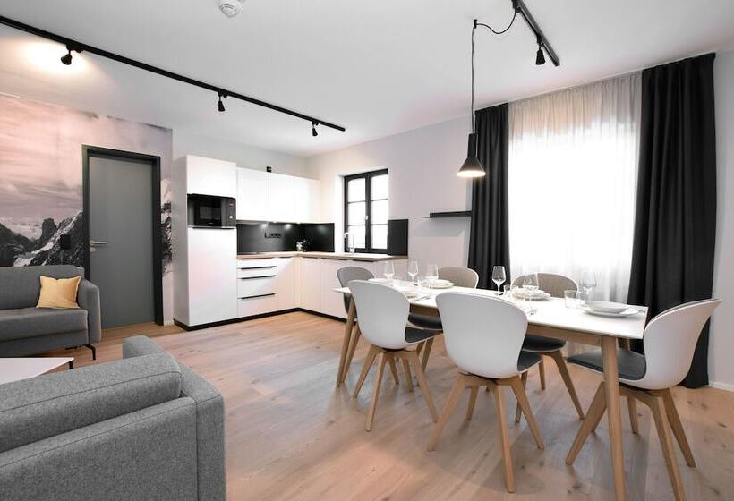 デラックスルーム, Mariandl Im Oberwirt