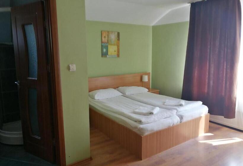 スタンダードルーム, Pensiunea Maria