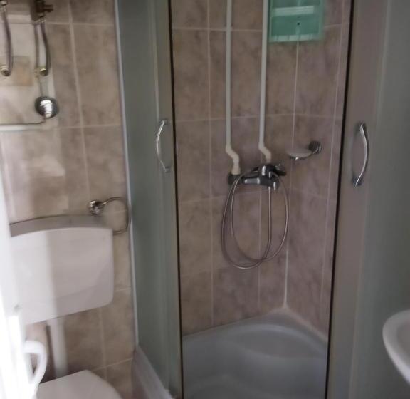 آپارتمان 1 خوابه با چشمانداز دریا, Apartmani Srma Srma 2