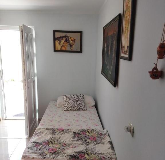 آپارتمان 1 خوابه با چشمانداز دریا, Apartmani Srma Srma 2