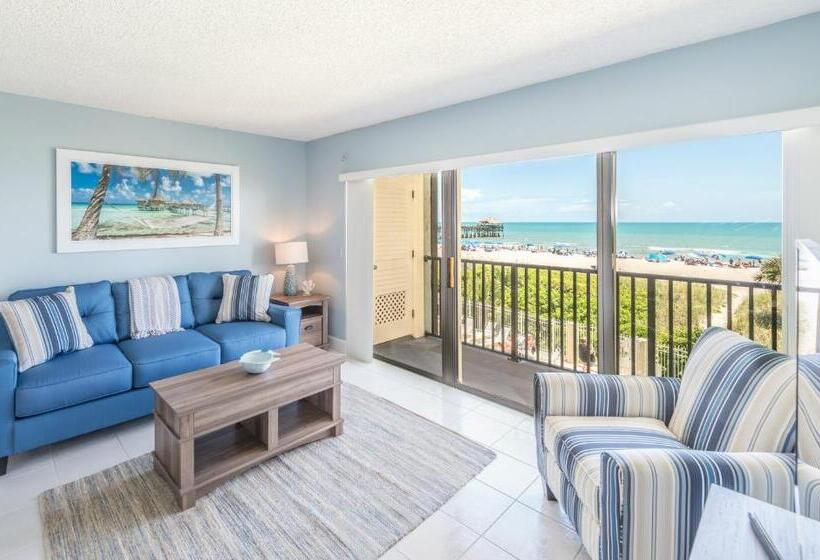 2 Bedroom Premium Apartment Sea View, Chateau By The Sea
