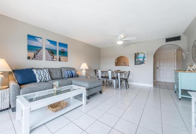 דירה בת חדר שינה 1 עם מרפסת, Chateau By The Sea