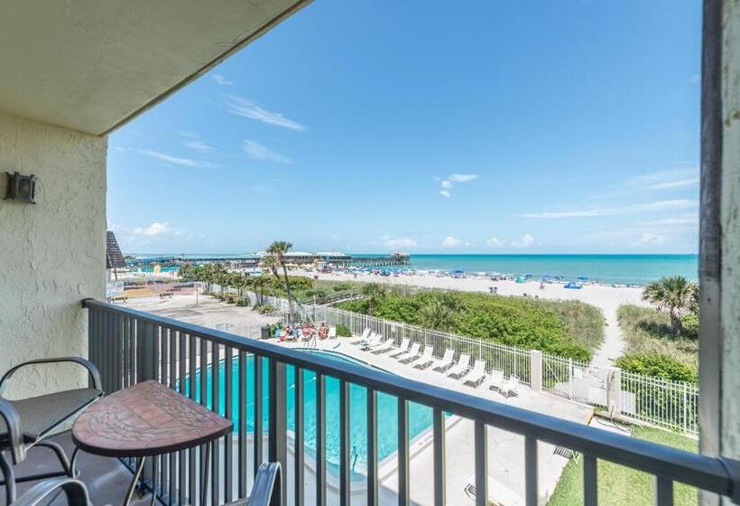 דירת חדר נוף לים, Chateau By The Sea