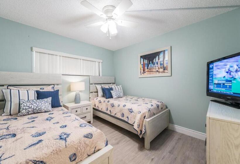 דירת חדר נוף לים, Chateau By The Sea