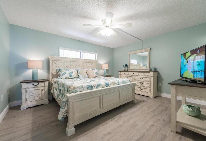 דירת חדר נוף לים, Chateau By The Sea