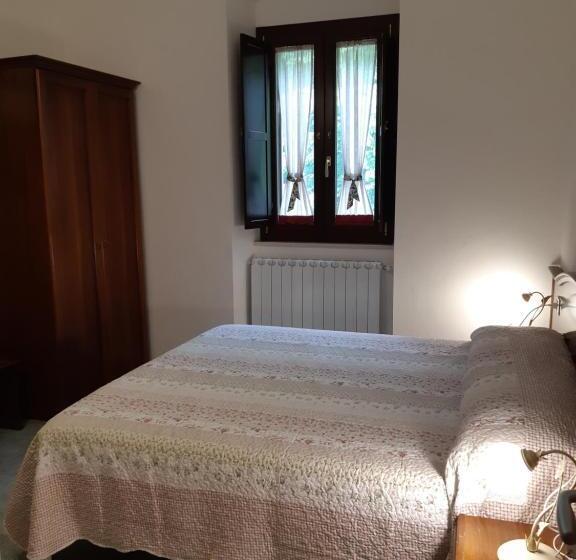 اتاق استاندارد, Cantoniera D Umbra Agriturismo