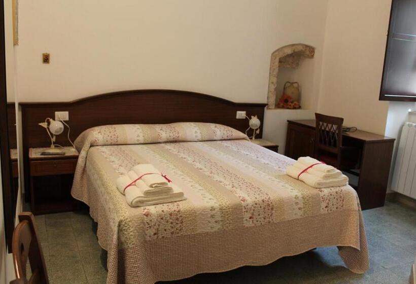 اتاق استاندارد, Cantoniera D Umbra Agriturismo