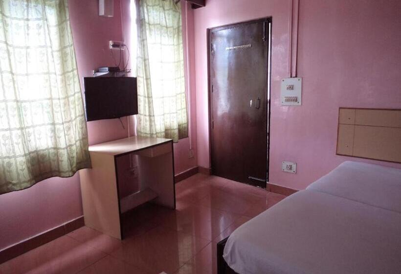 デラックスルーム, Embassy