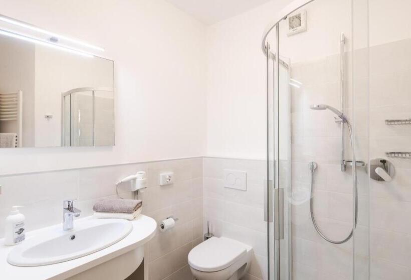 דירה בת חדר שינה 1 עם מרפסת, Vettererhof