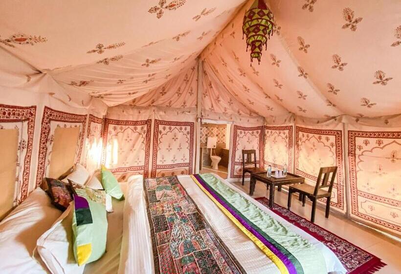 غرفة ديلوكس, Pal Rajah Desert Camp