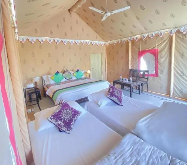スイート(家族用), Pal Rajah Desert Camp
