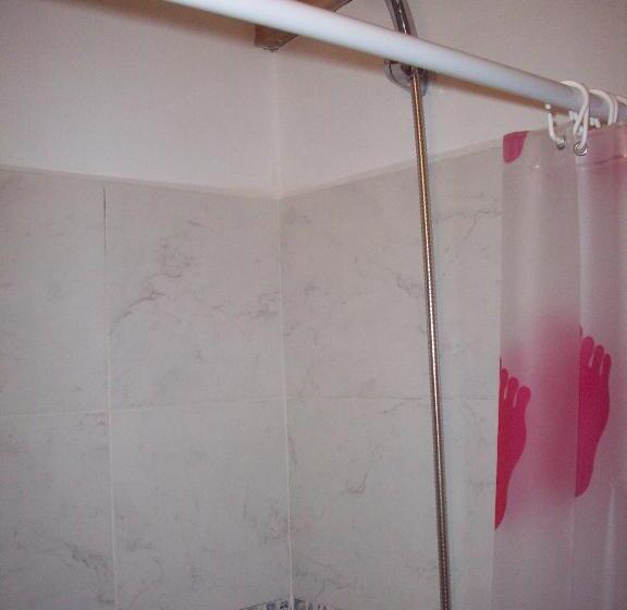 共用房间的床, Hostel Meridiano 71