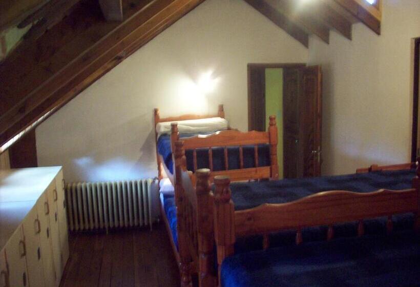 共用房间的床, Hostel Meridiano 71