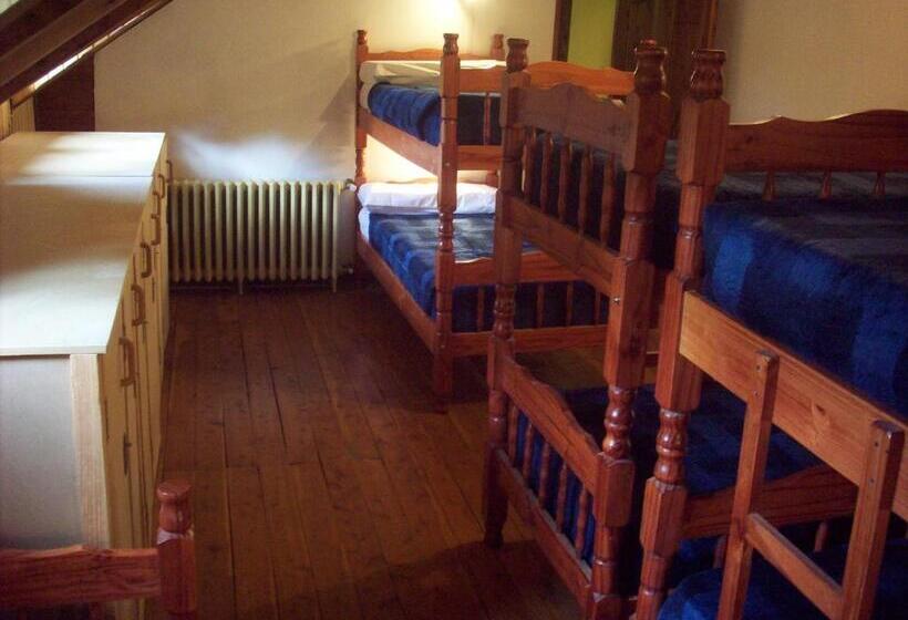 共用房间的床, Hostel Meridiano 71