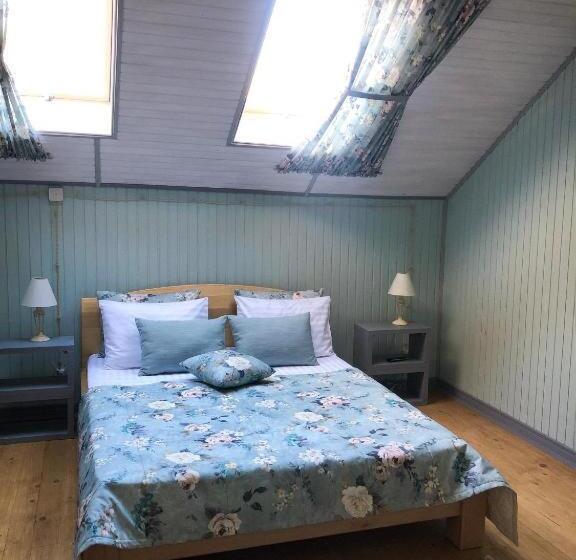 阁楼房, Chalet Blanc