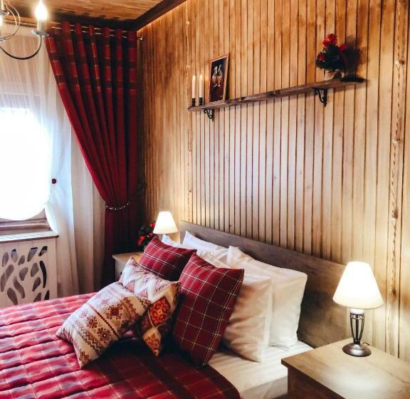 اتاق خانوادگی, Chalet Blanc