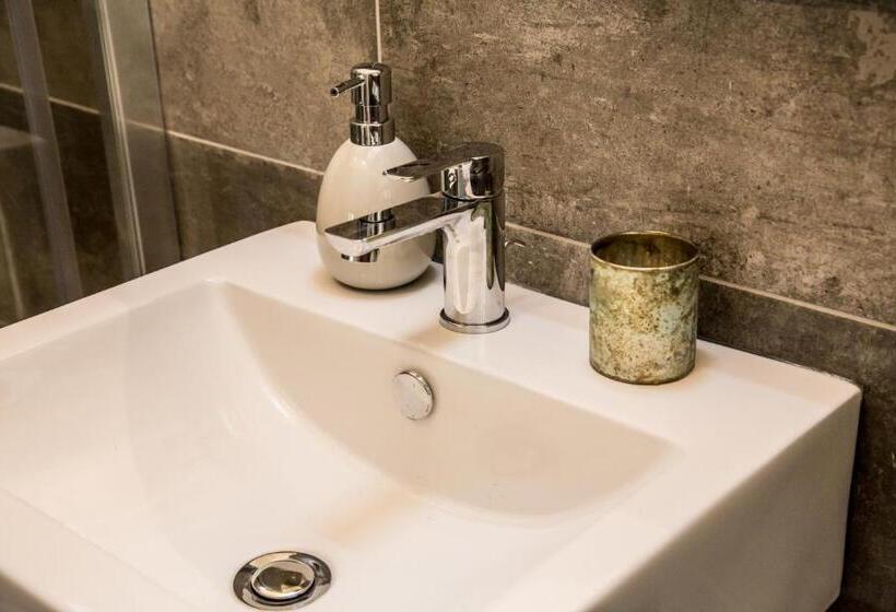 キングサイズベッドのスタンダードルーム, Oliveto Bed And Breakfast