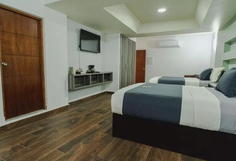 اتاق سوپریور, Real Naviero Hotel Ejecutivo