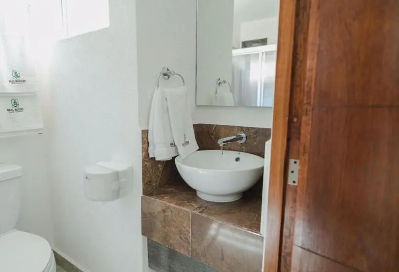 اتاق استاندارد, Real Naviero Hotel Ejecutivo