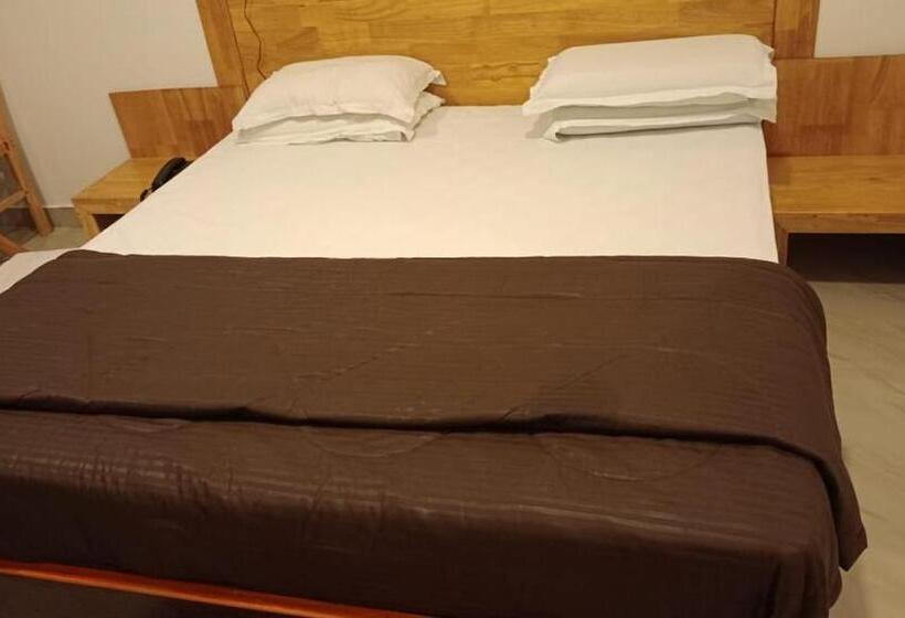 חדר דלוקס, Coconhuts Beach Resort