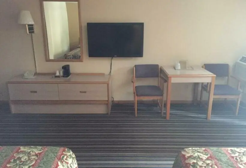 2ダブルベッドのスタンダードルーム, Budget Inn Cambridge