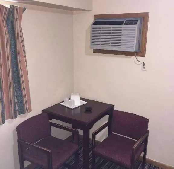 スタンダードルーム, Budget Inn Cambridge