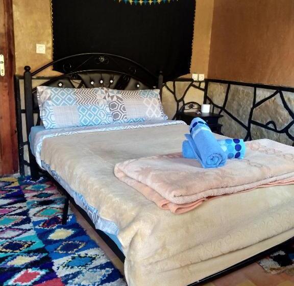 اتاق استاندارد با چشم‌انداز باغ, Auberge Restaurant Tizgui