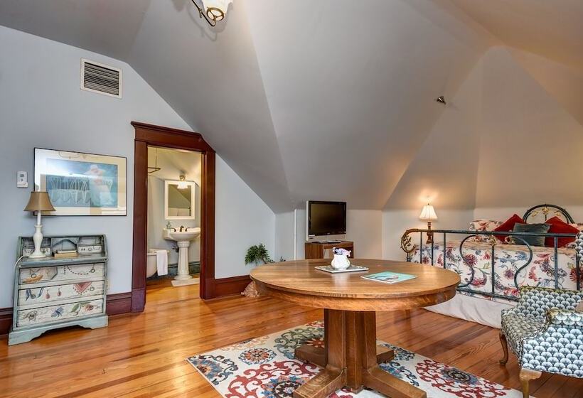 Люкс, The Mansion At Elfindale