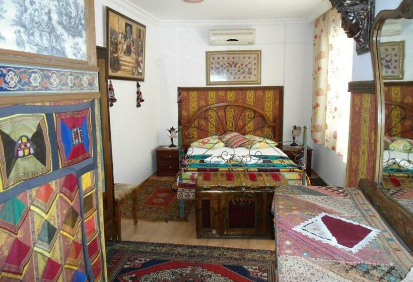 Номер Стандарт, Homeros Pension & Guesthouse