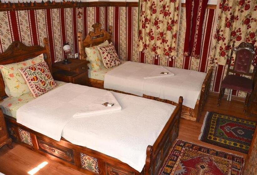 Номер Стандарт, Homeros Pension & Guesthouse