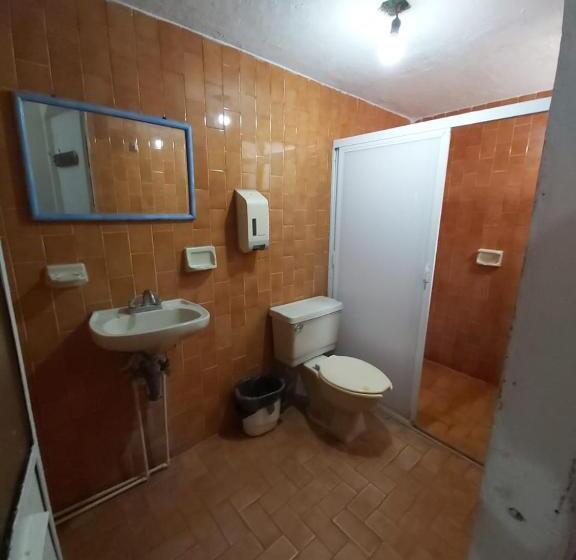 בונגלו משפחתי, Ayalamar Manzanillo