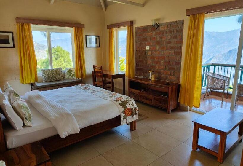 メゾネットスイート, Azalea