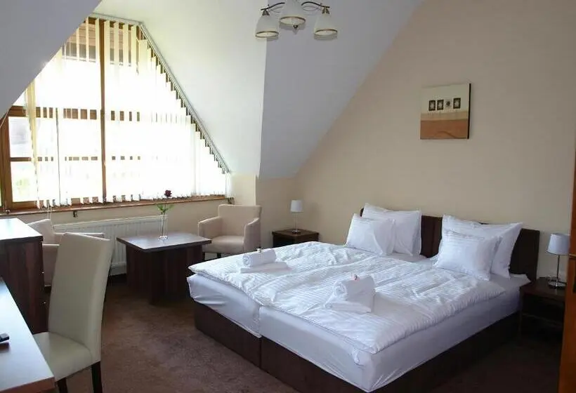 Standard-studio, Arina Villa