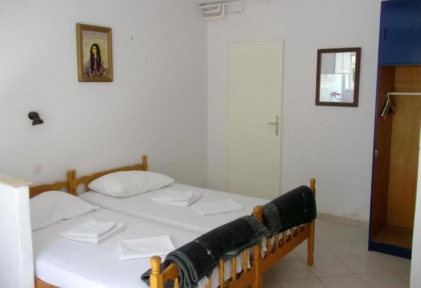 Appartement 2 Chambres Vue Jardin, Soline Accommodation