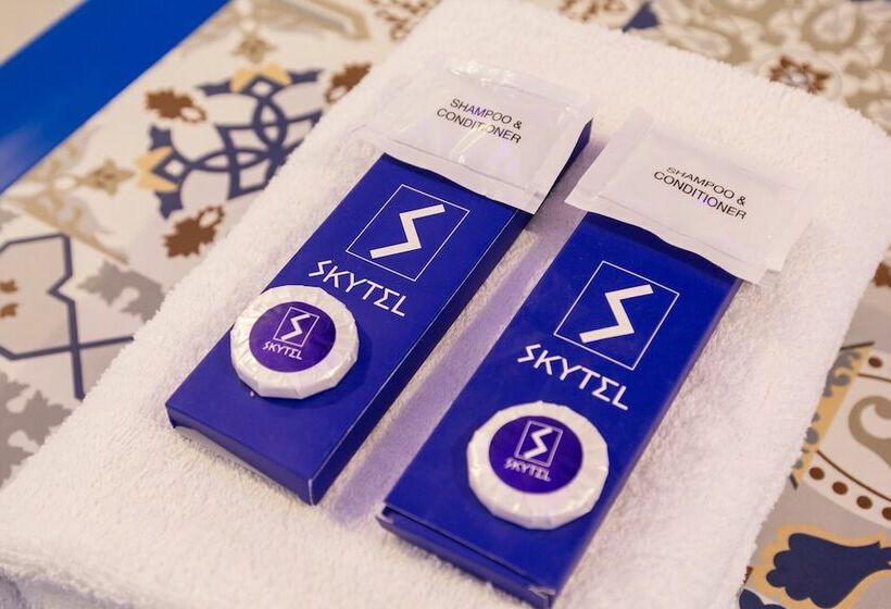 חדר משפחתי, Skytel Palawan