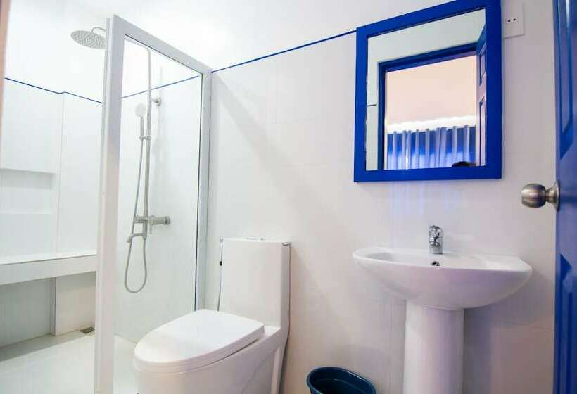 חדר משפחתי, Skytel Palawan