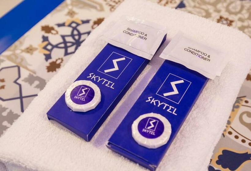 חדר משפחתי, Skytel Palawan