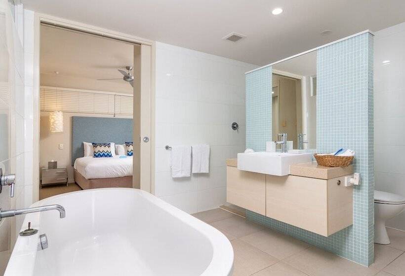 آپارتمان 1 خوابه, 201 Lake Street